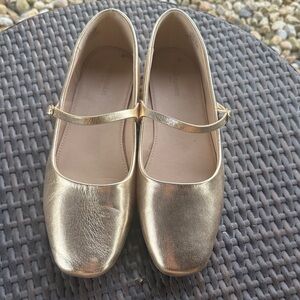 Banana Republic Gold Kids Dress Shoes